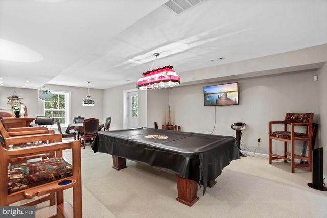 10 GARNER DR, Fredericksburg, VA 22405