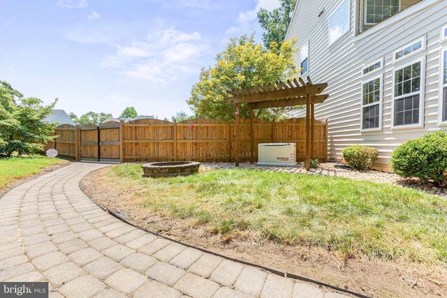 10 GARNER DR, Fredericksburg, VA 22405