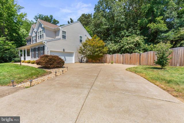 10 GARNER DR, Fredericksburg, VA 22405