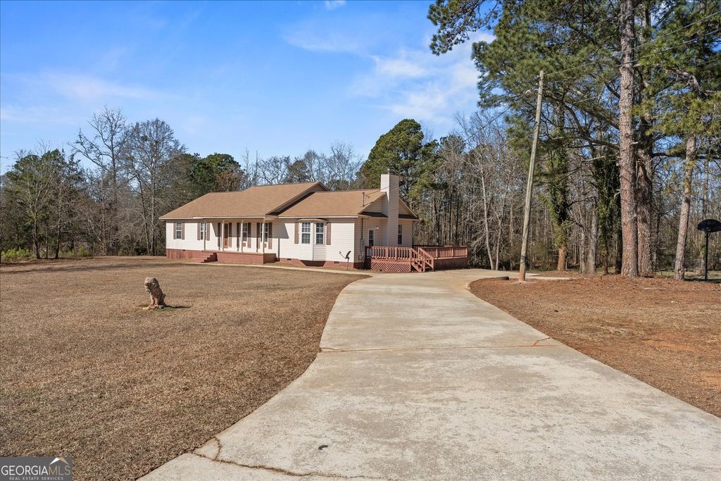 1328 Ward Drive, Elberton, GA 30635 — photo 2