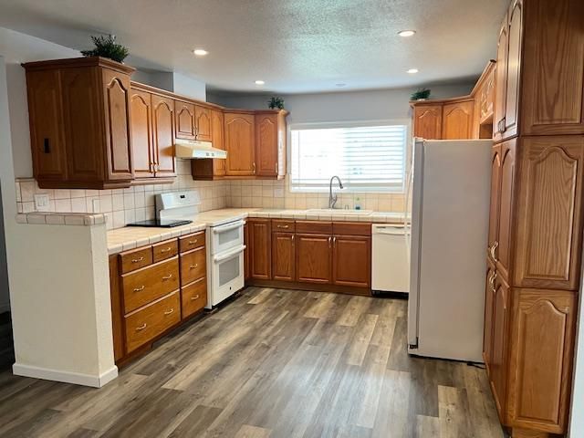 17 Blossom Drive, Watsonville, CA 95076