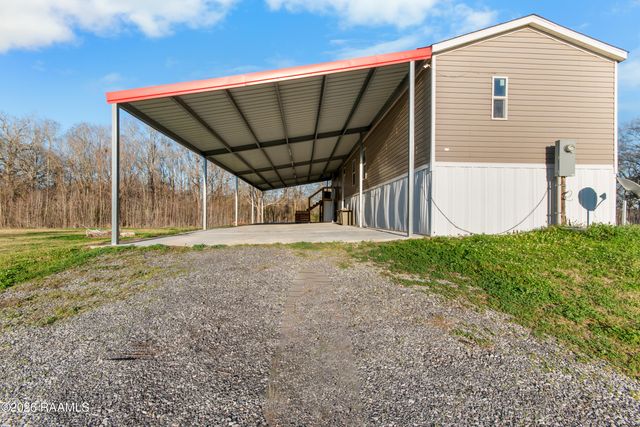 1171 Charles Marks Road, Arnaudville, LA 70512