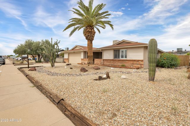 4554 W PARADISE Drive, Glendale, AZ 85304