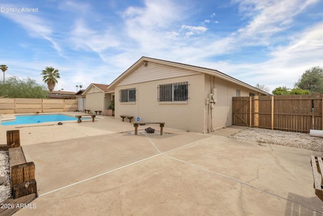 4554 W PARADISE Drive, Glendale, AZ 85304