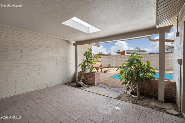 4554 W PARADISE Drive, Glendale, AZ 85304