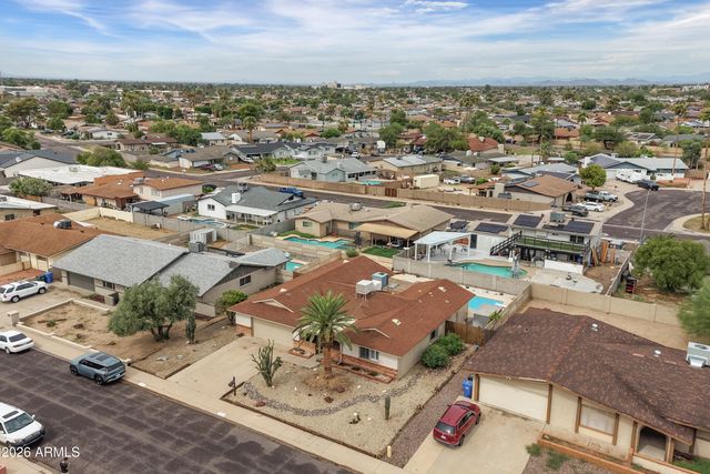 4554 W PARADISE Drive, Glendale, AZ 85304