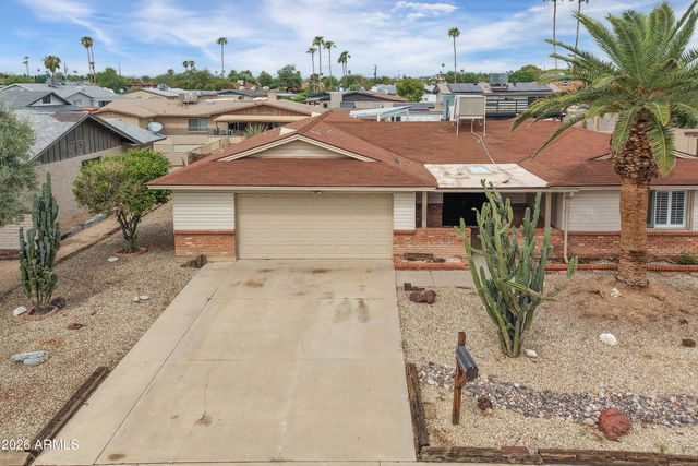 4554 W PARADISE Drive, Glendale, AZ 85304