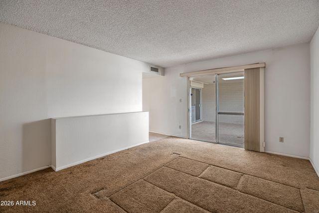 4554 W PARADISE Drive, Glendale, AZ 85304