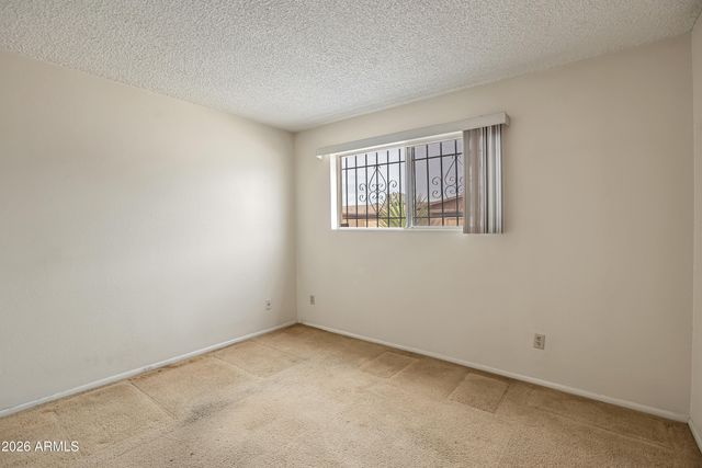 4554 W PARADISE Drive, Glendale, AZ 85304
