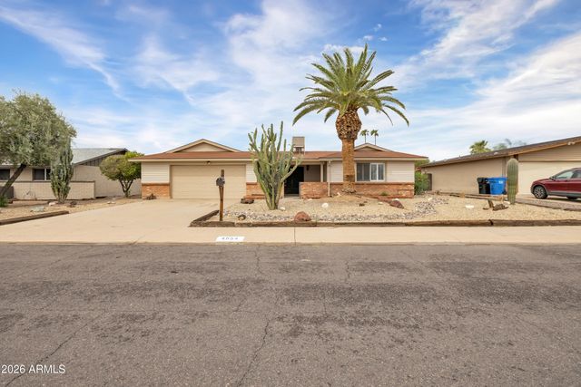 4554 W PARADISE Drive, Glendale, AZ 85304