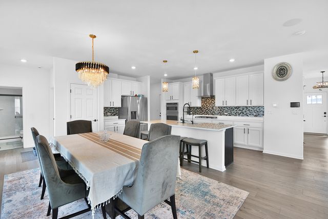 42 Open Parkway N, Hawthorn Woods, IL 60047