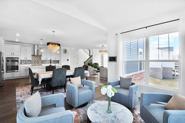 42 Open Parkway N, Hawthorn Woods, IL 60047