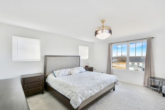 42 Open Parkway N, Hawthorn Woods, IL 60047