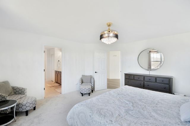 42 Open Parkway N, Hawthorn Woods, IL 60047