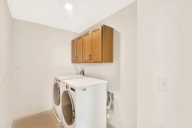 42 Open Parkway N, Hawthorn Woods, IL 60047