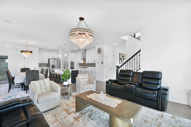 42 Open Parkway N, Hawthorn Woods, IL 60047