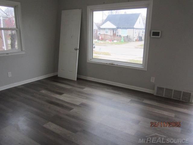 25123 Mackinac Street, Roseville, MI 48066