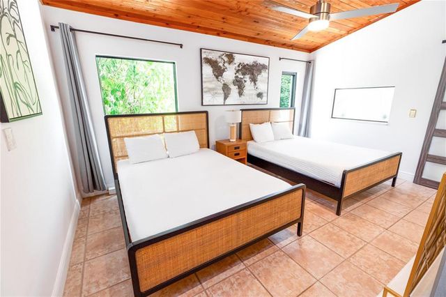 222 N Tradewinds Avenue, Lauderdale-By-The-Sea, Fort Lauderdale, FL 33308