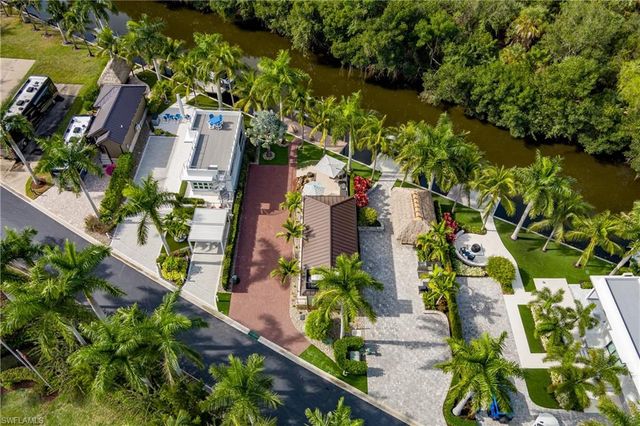 13319 Snook CIR, Naples, FL 34114