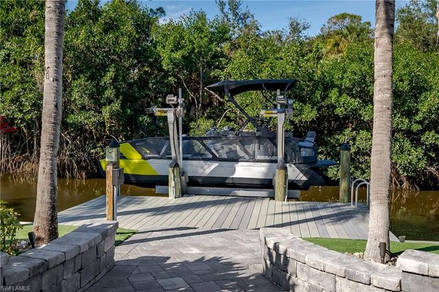 13319 Snook CIR, Naples, FL 34114