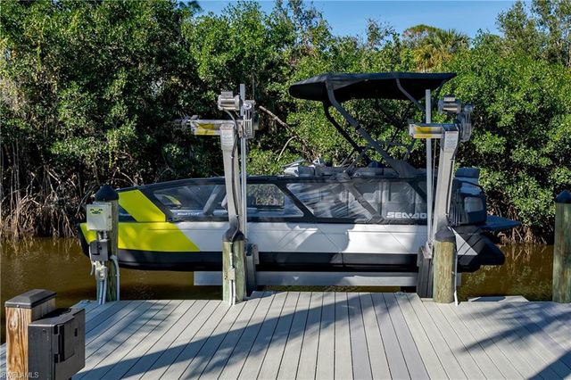 13319 Snook CIR, Naples, FL 34114
