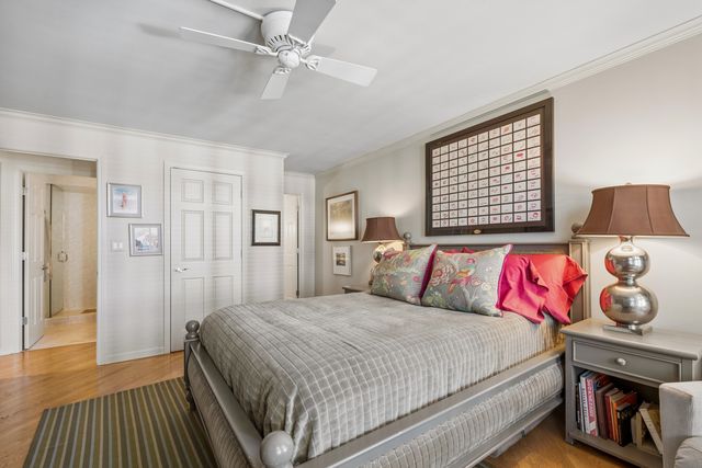 2626 N LAKEVIEW Avenue 302, Chicago, IL 60614