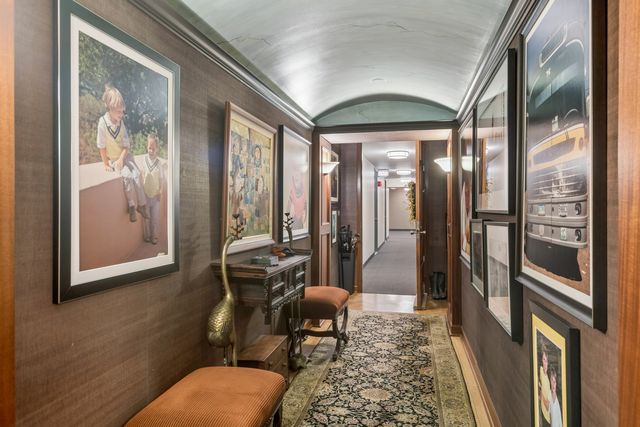 2626 N LAKEVIEW Avenue 302, Chicago, IL 60614