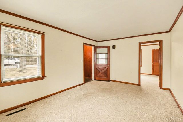 497 Tittabawassee Street, Sanford, MI 48657