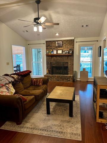 1814 Timberland Drive, Phenix City, AL 36867