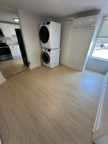 124 Felton St 1, Waltham, MA 02453