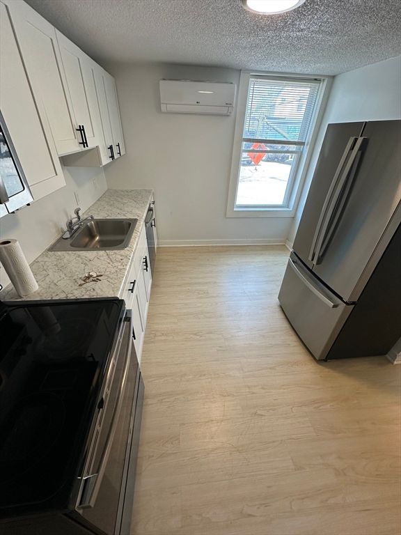 124 Felton St 1, Waltham, MA 02453