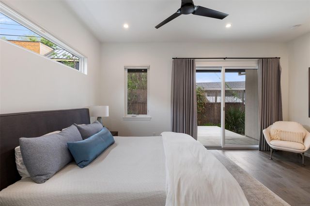 2500 Cedarview DR, Austin, TX 78704