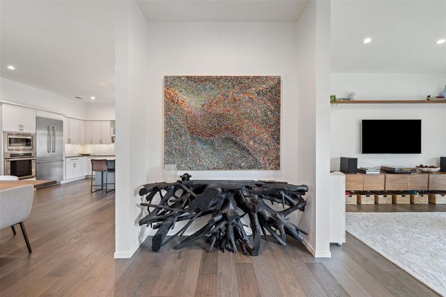 2500 Cedarview DR, Austin, TX 78704