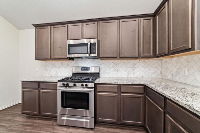 4627 Sequoia Echo Dr, Spring, TX 77386