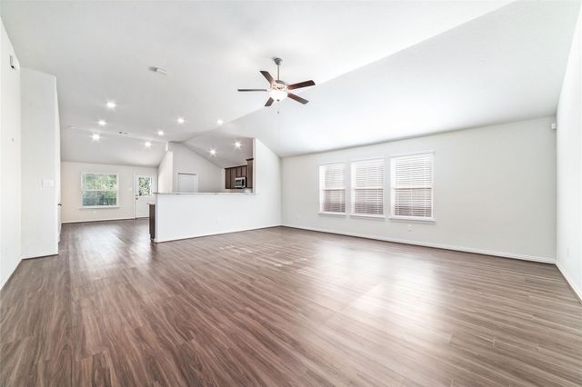 4627 Sequoia Echo Dr, Spring, TX 77386