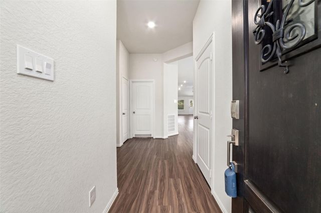4627 Sequoia Echo Dr, Spring, TX 77386