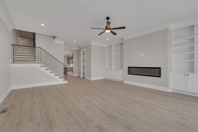 1413 Doc Johns Blvd, Murfreesboro, TN 37128