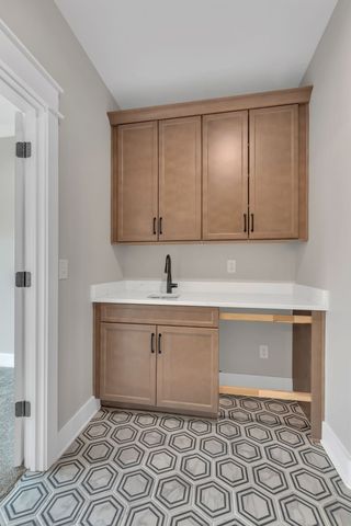 1413 Doc Johns Blvd, Murfreesboro, TN 37128