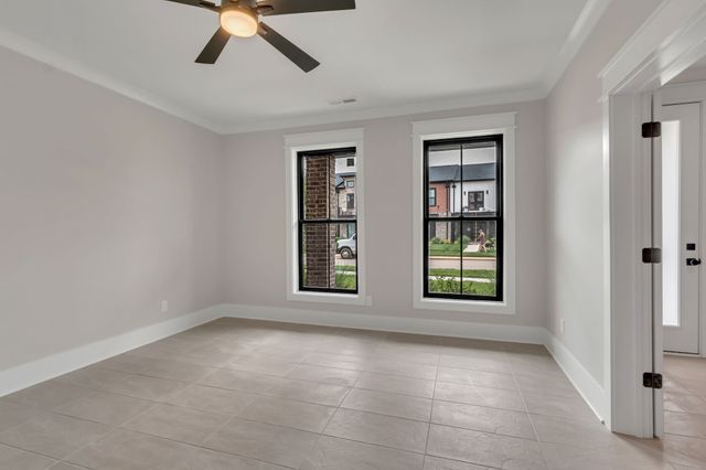 1413 Doc Johns Blvd, Murfreesboro, TN 37128