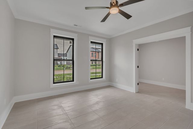 1413 Doc Johns Blvd, Murfreesboro, TN 37128