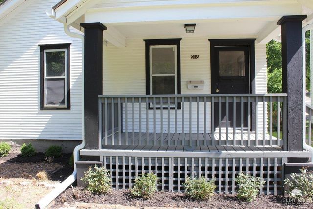 918 Bertrand Street, Manhattan, KS 66502