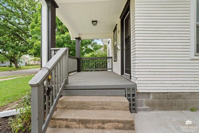 918 Bertrand Street, Manhattan, KS 66502