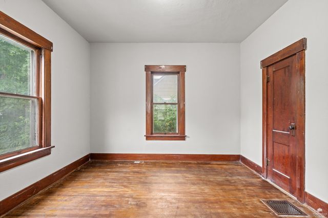 918 Bertrand Street, Manhattan, KS 66502