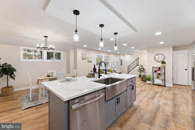 3215 EDGEWOOD RD, Kensington, MD 20895