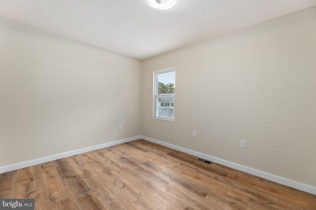 3215 EDGEWOOD RD, Kensington, MD 20895