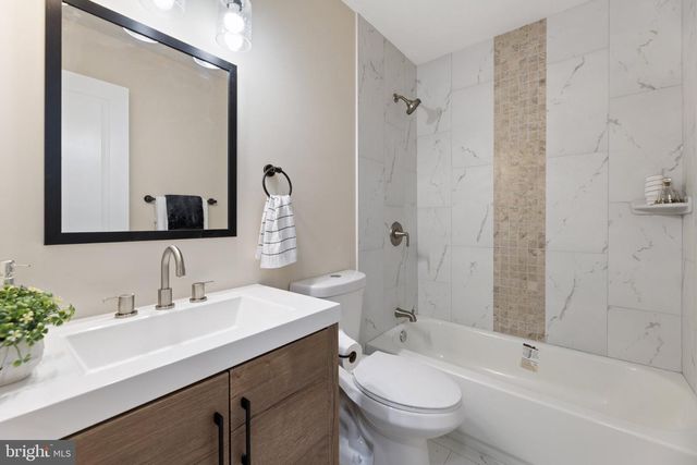 3215 EDGEWOOD RD, Kensington, MD 20895
