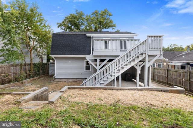 3215 EDGEWOOD RD, Kensington, MD 20895
