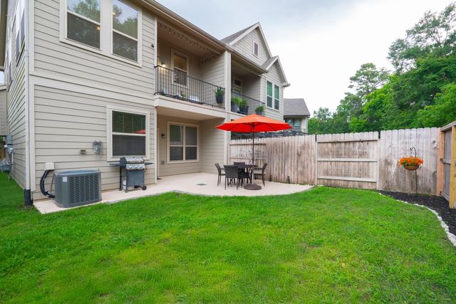 25366 Fallen Acorn Court, Porter, TX 77365