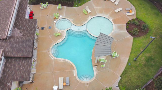 25366 Fallen Acorn Court, Porter, TX 77365