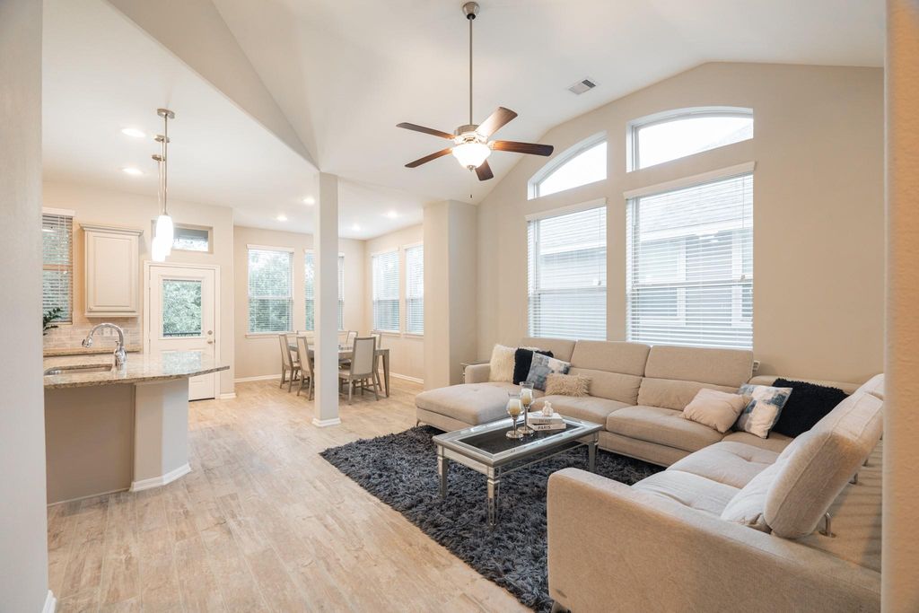 25366 Fallen Acorn Court, Porter, TX 77365